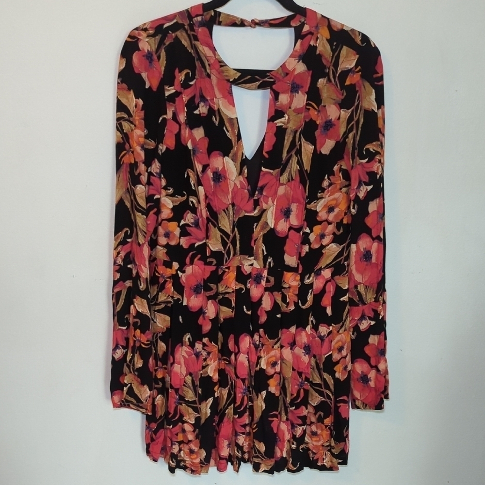 Free People Tegan Floral Mini Dress Black Pink Pleated V-neck Boho Womens Size 6